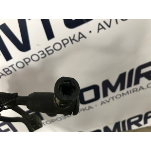 Трубка подачи жидкости adblue Peugeot 308 Т9 1.6 BLUE HDI 2013-2021 9803165480